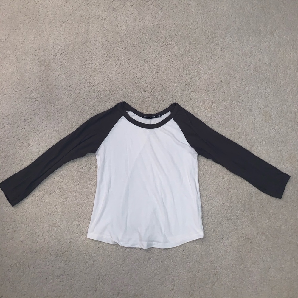 Brandy Melville baseball half long sleeve shirt